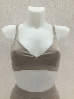 Распродажа  Размеры: 42 40 