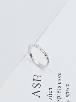 Распродажа  Размеры: 17,5 17 18 18,5 