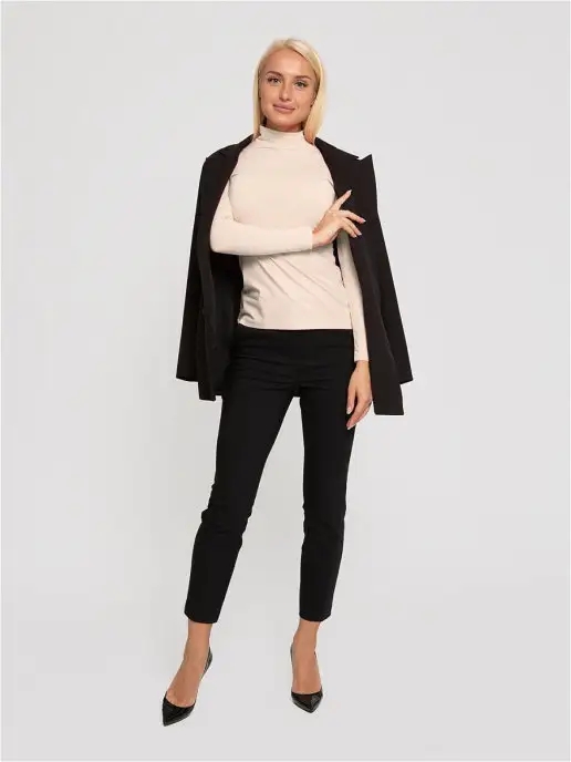 Распродажа  Размеры: 48 46 44 50 42 