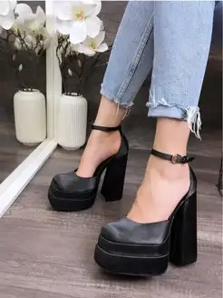 Распродажа  Размеры: 36 37 38 39 40 