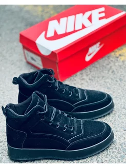 Распродажа  Размеры: 41 42 43 44 45 