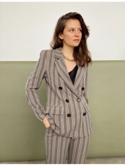 Распродажа  Размеры: 48 46 44 