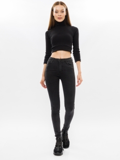 Распродажа  Размеры: 40 42 