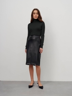 Распродажа  Размеры: 42 44 46 