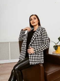 Распродажа  Размеры: 42 44 46 48 