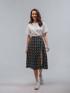 Распродажа  Размеры: 40 42 44 